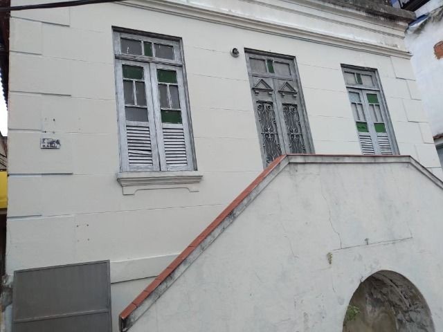 Piedade casa de frente 57m² 2 qts quintal