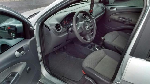 VOLKSWAGEN VOYAGE CITY G6 1.6 8V Prata 2013/2014 - Foto 5