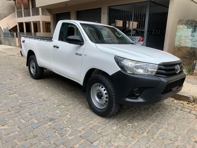 HILUX CS 2.8