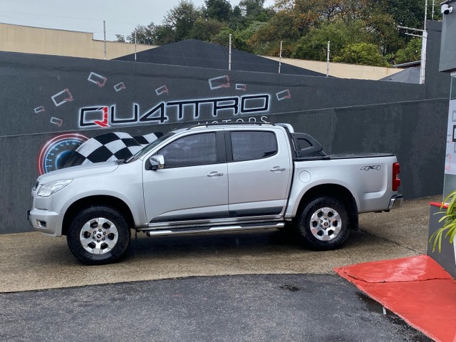 S10 LTZ 2.5 4X4 CABINE DUPLA 2015