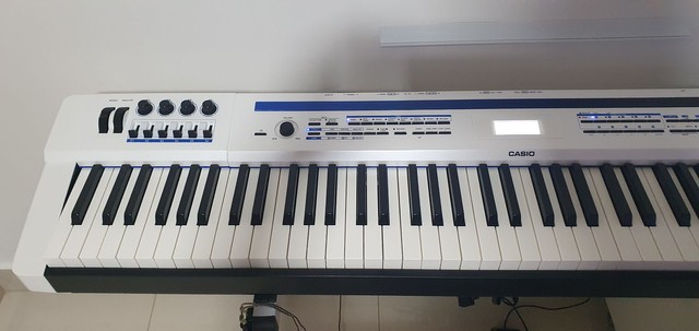 teclado casio px5s