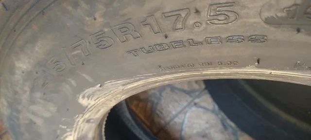 Pneu 215/75 17,5  - Foto 2