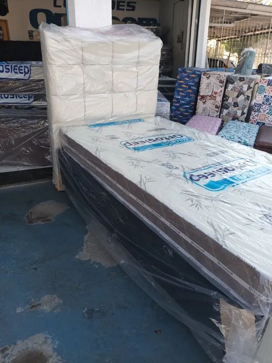 Cama solteirão  com colchão D33com eps e cabeceira 