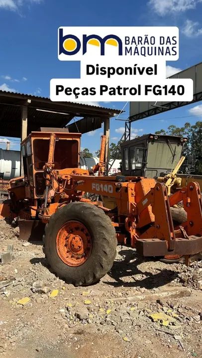 Motoniveladora Fiatallis FG140 para peças