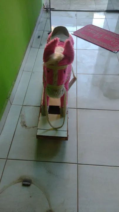 Cavalinho de balanço - Foto 3