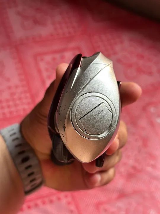 Carretilha de Pesca Shimano lado esquerdo  - Foto 2