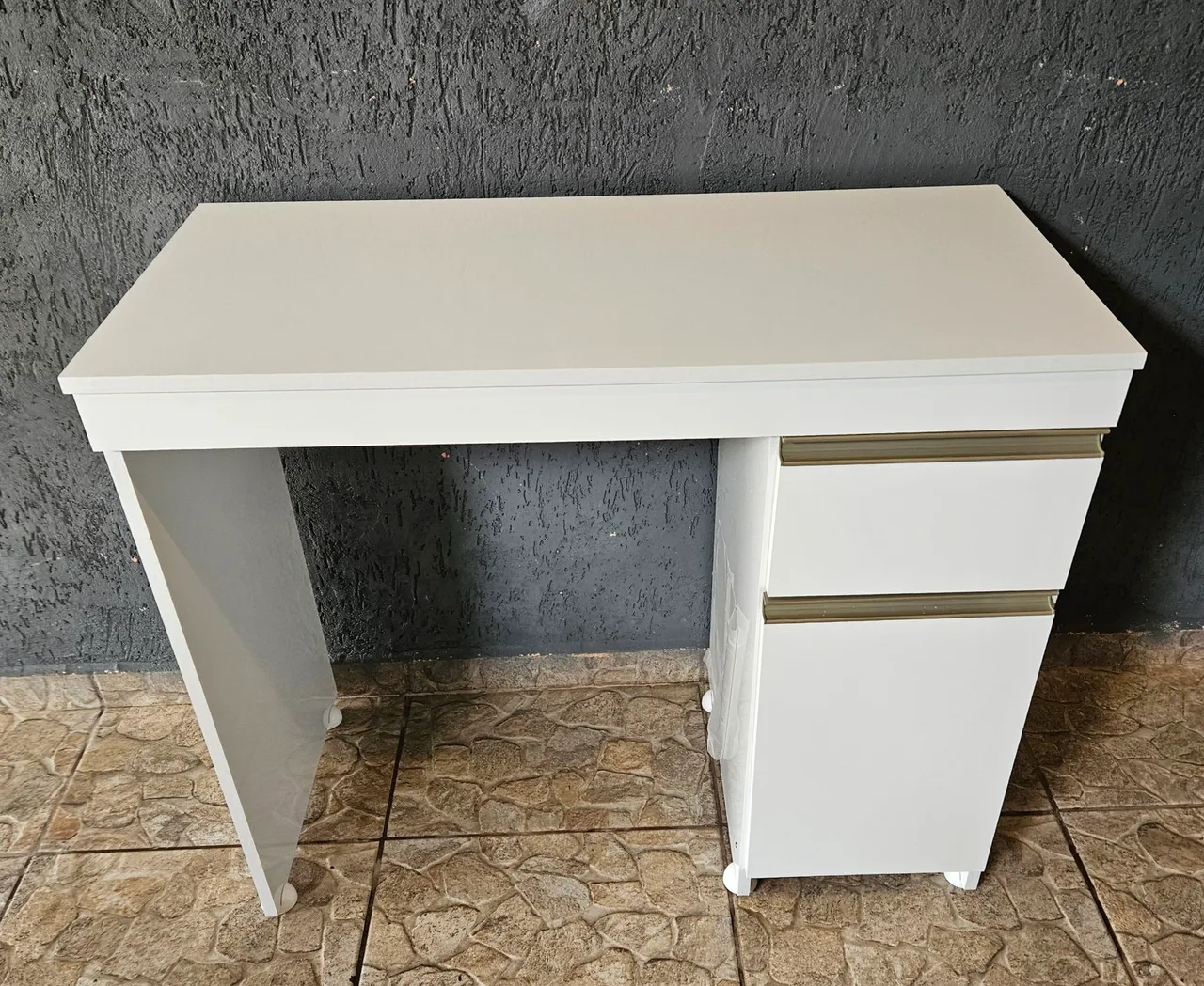 ESCRIVANINHA MESA NOVO - ENTREGAMOS MONTADO