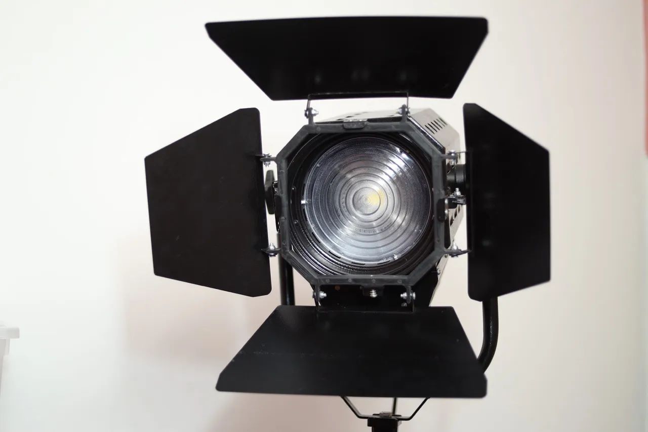 Refletor fresnel Atek 200 PRO - Foto 2