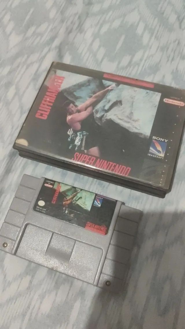 Cartucho Fita Jogo de Super Nintendo : Cliffhanger 