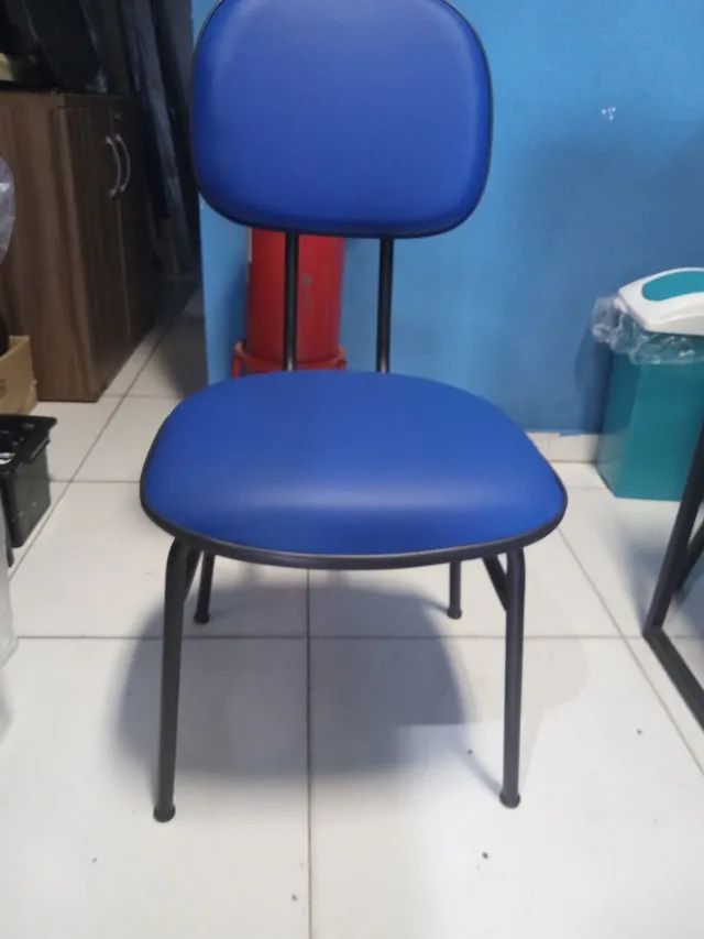 Cadeira fixa escritório em Corino 
