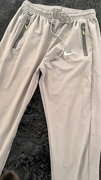 Calça Nike Cinza hipermeavel M original - Foto 3
