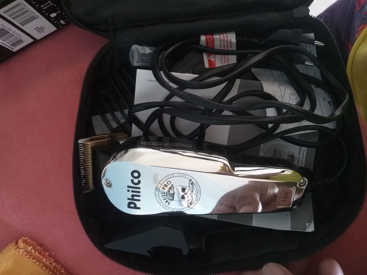 Máquina de Cortar Cabelo Philco Skull Pro