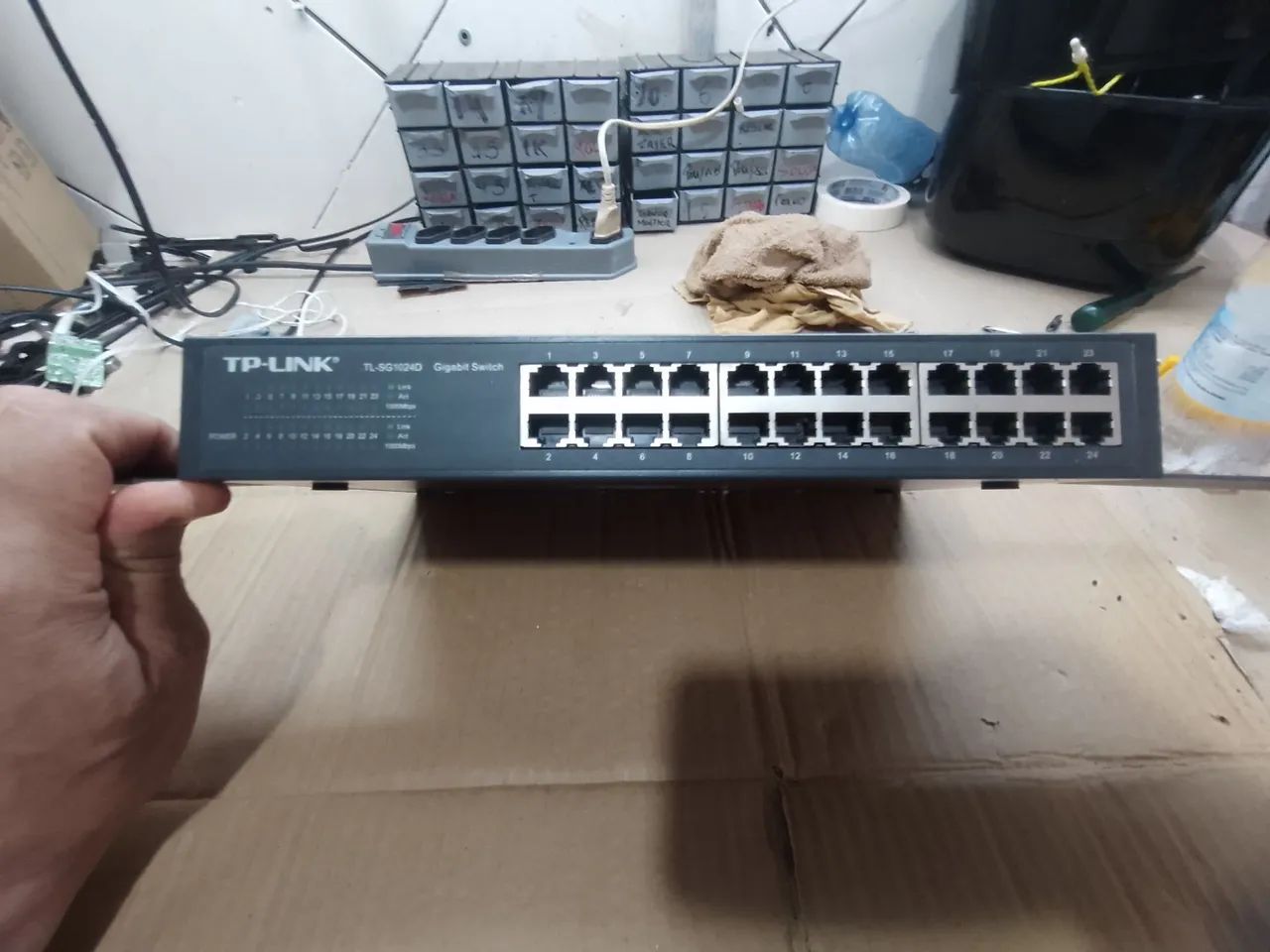 TP-LINK Gigabit Switch 24 portas modelo: TL-SG102D