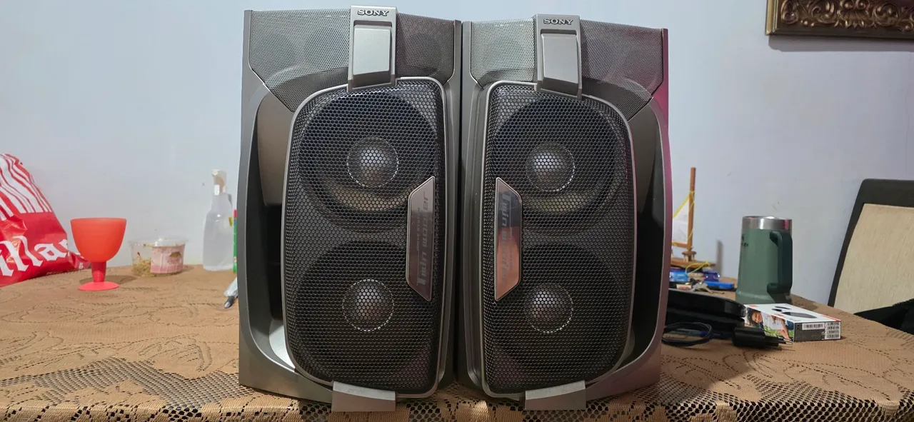 Caixas de Som Sony - Som Potente e Impecável!