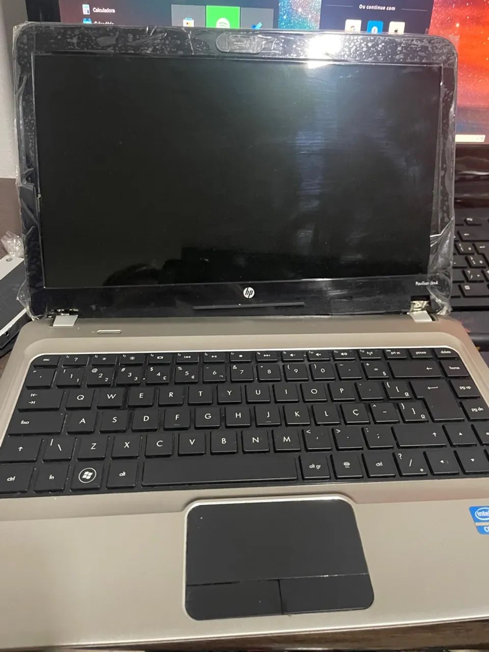 Notebook HP está funcionando só tela quebrou moldura  - Foto 3