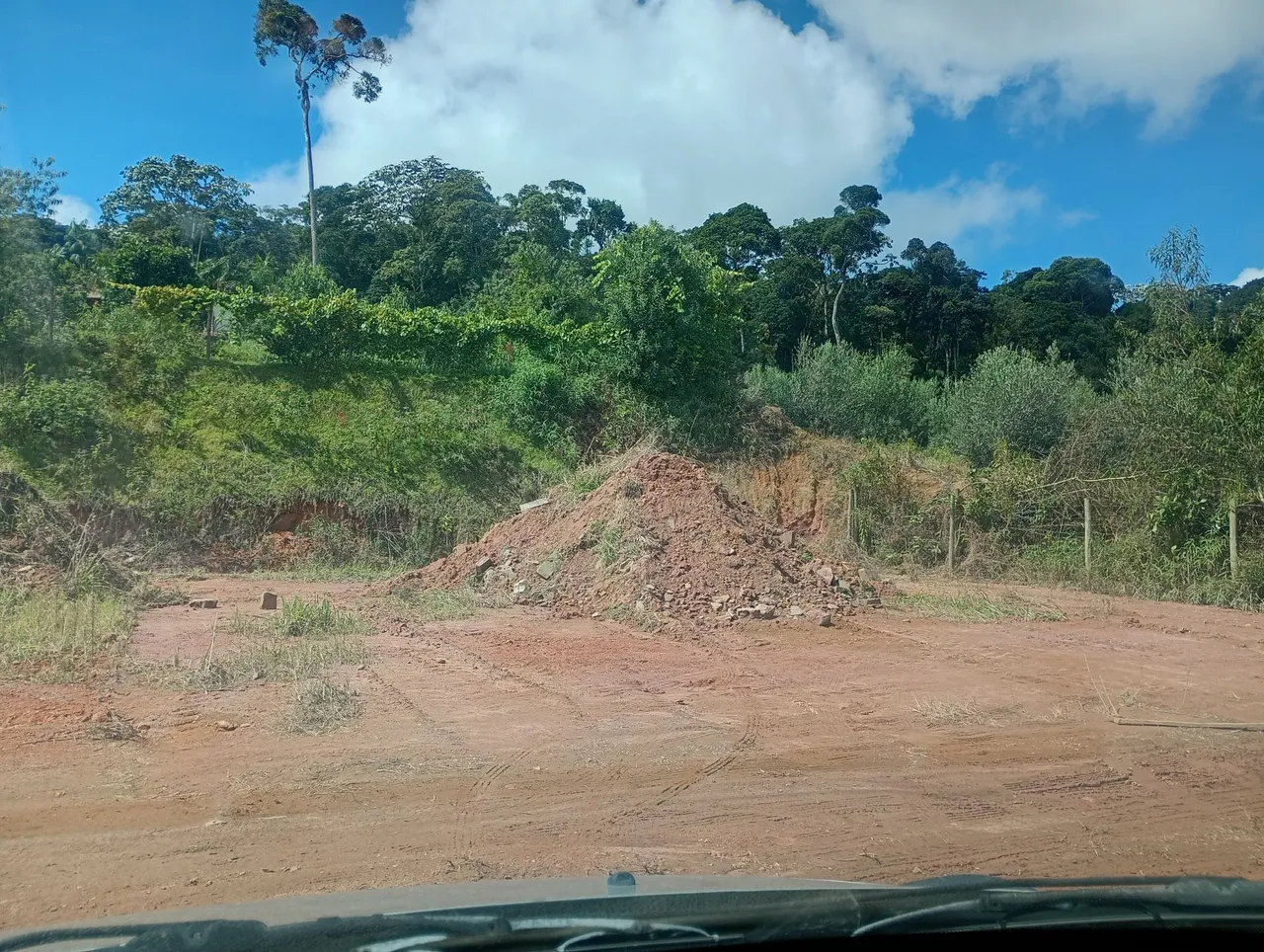 Lote na roça próximo a pedra azul 50.000