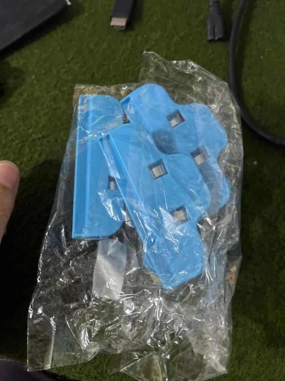 Braçadeiras de Fixação Universal - Kit com 4 Peças - Foto 2