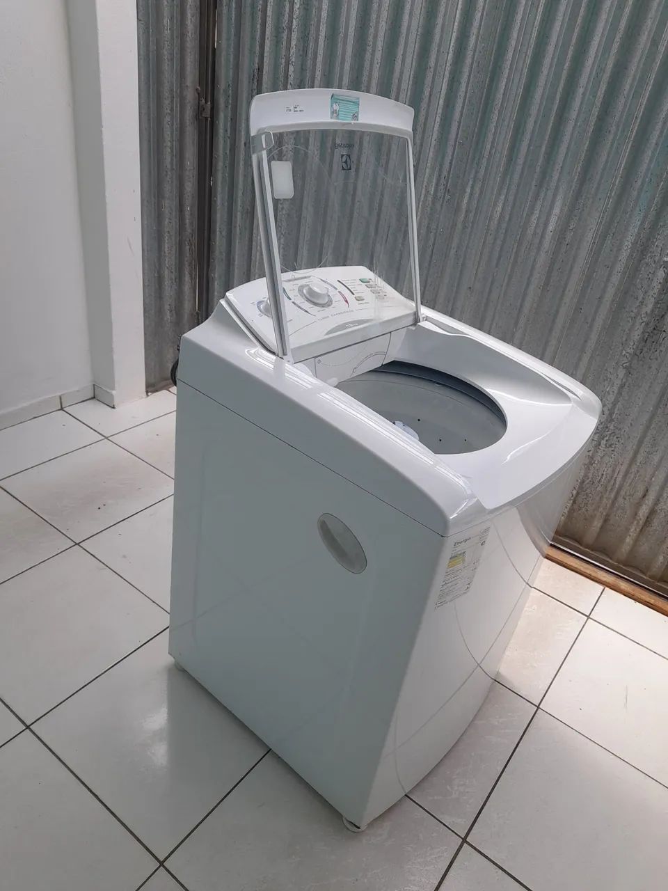 Máquina de Lavar Roupa Electrolux 12kg - Foto 4