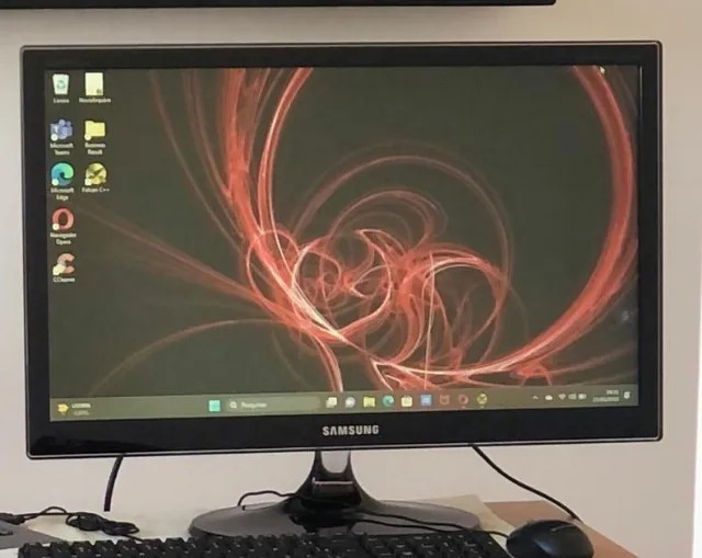 TV Monitor LED 24 polegada