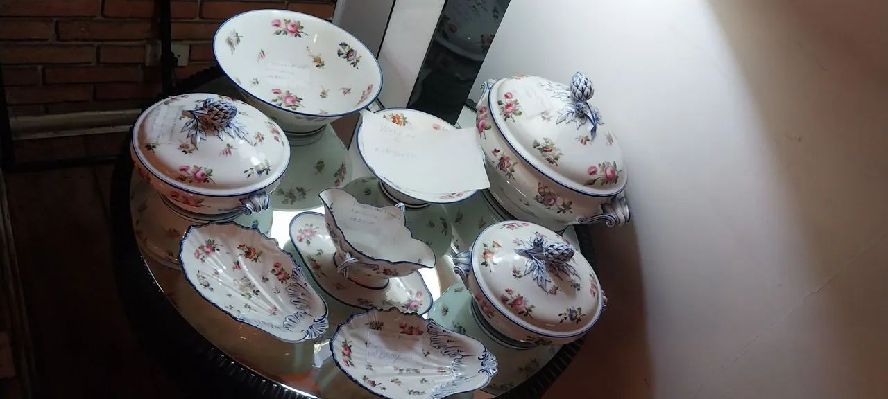  Lindas peças vintage/seculares de ferro, madeira e porcelana importada - Foto 5