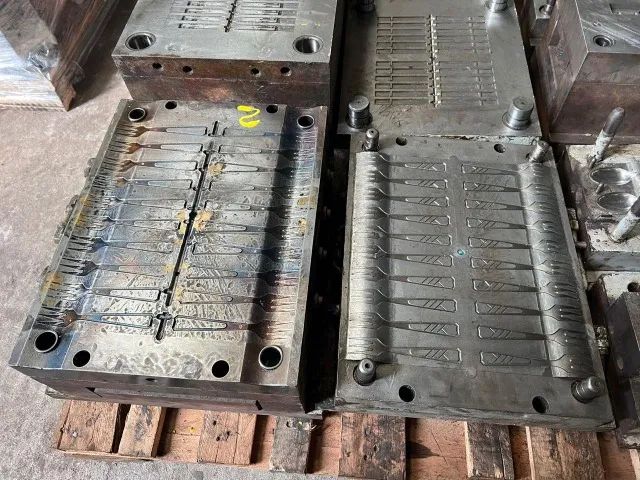 Molde de Injetora Talheres Plásticos de Sobremesa - Foto 6