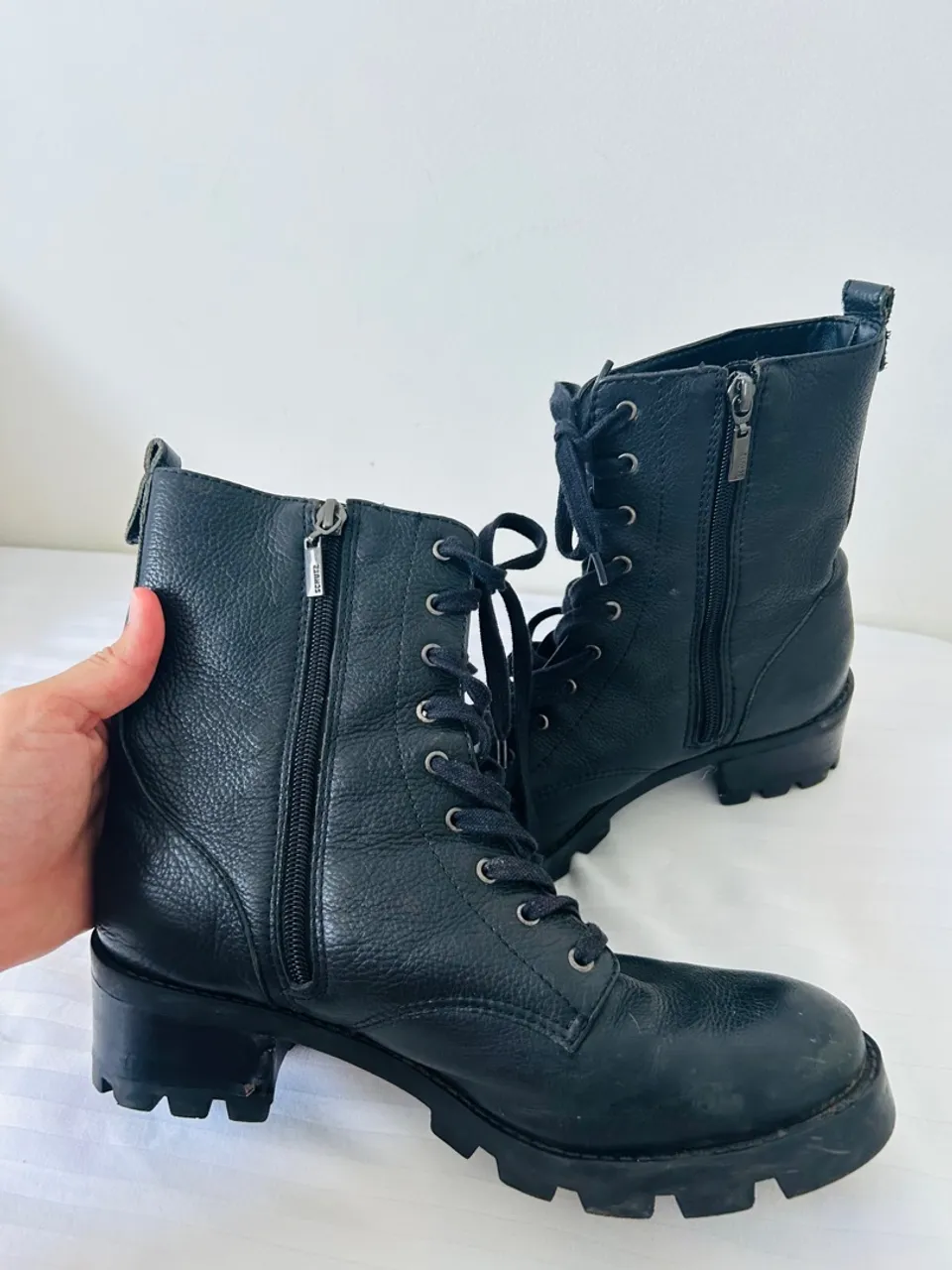 Bota SCHUTZ