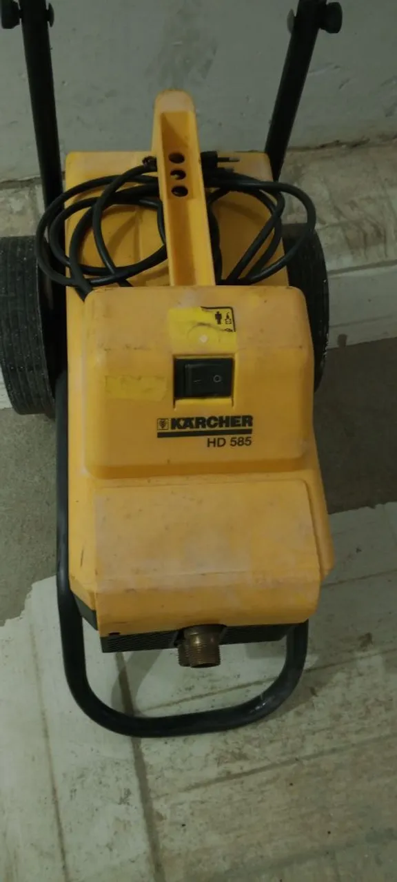 Lavadora de Alta Pressão Karcher HD 585