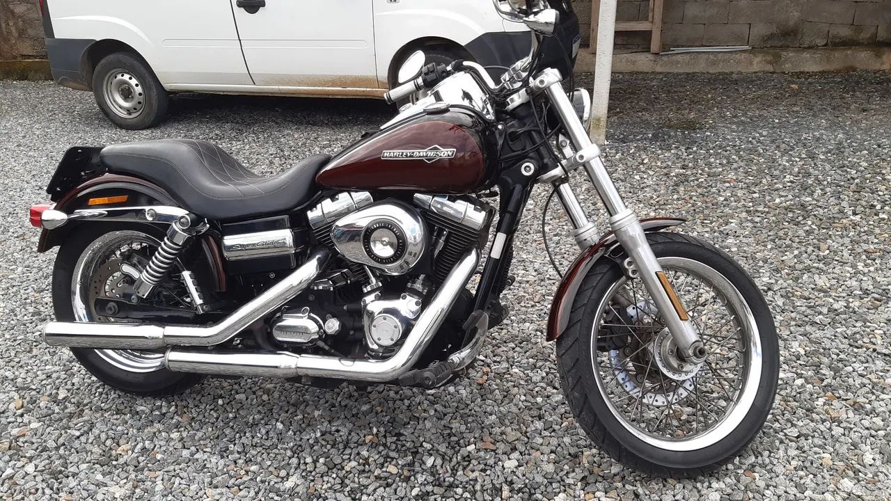 Harley-Davidson Super Glide Custom 2011 - 1453255163 | OLX