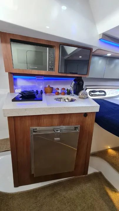 Lancha NHD 37 pés (355 nomenclatura internacional) All Space parelha popa Mercury 300hp 4T - Foto 3