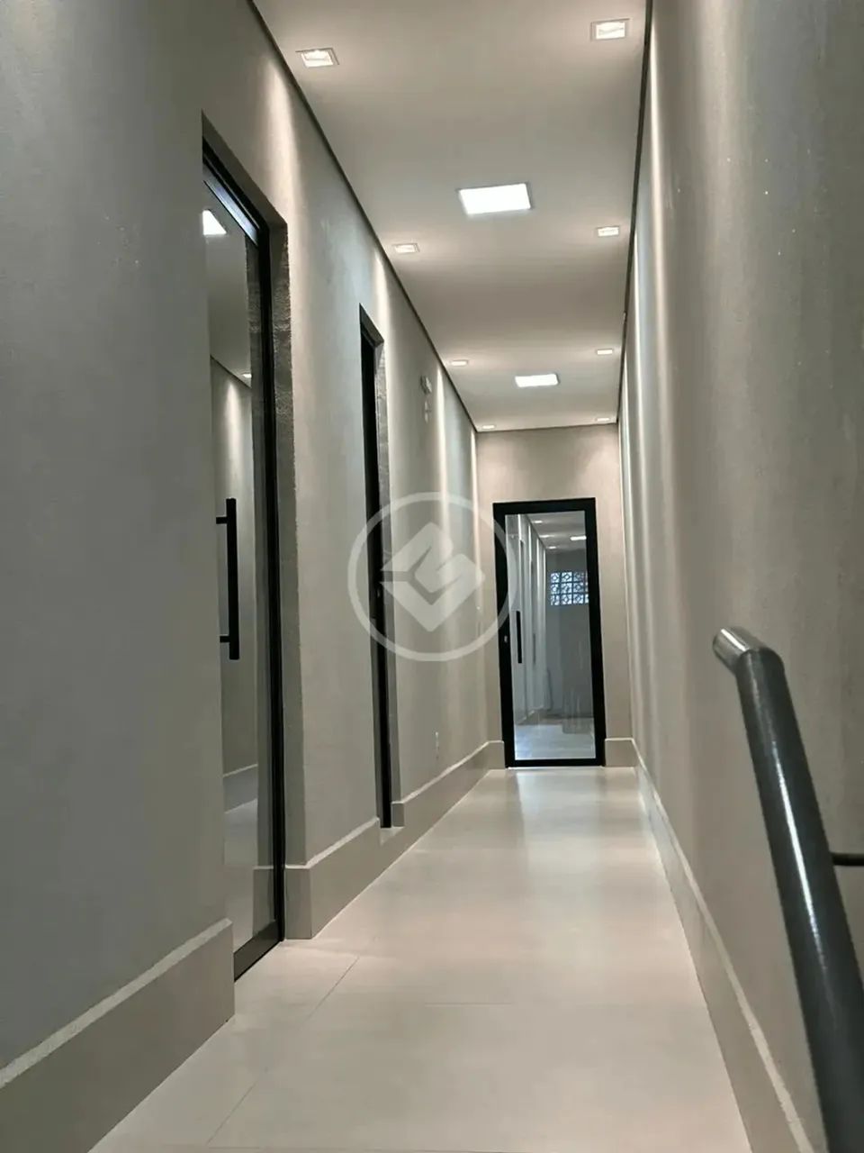 Sala Comercial para locação de 31 m ² no Centro de Cuiabá, ótima para escritório no Bairro - Foto 4