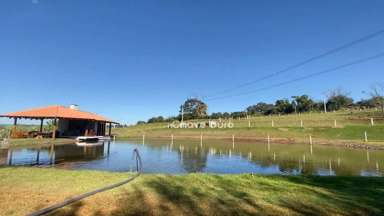 Chácara com açude a venda