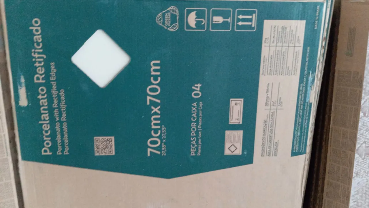 Tenho 35 caixa de porcelanato 70x70