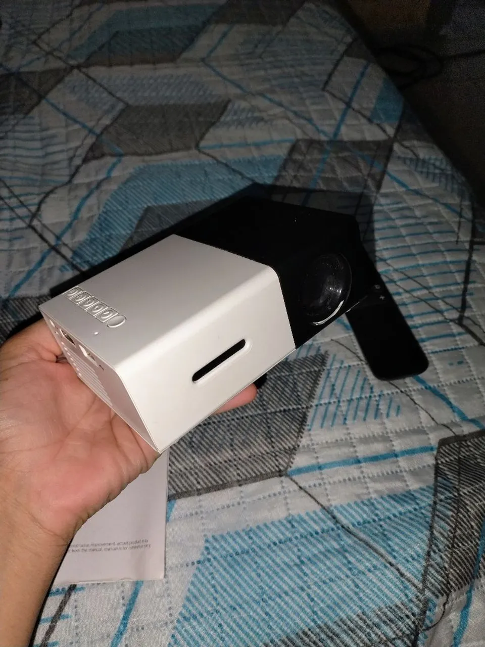 Mini Projetor Portátil e Anycast