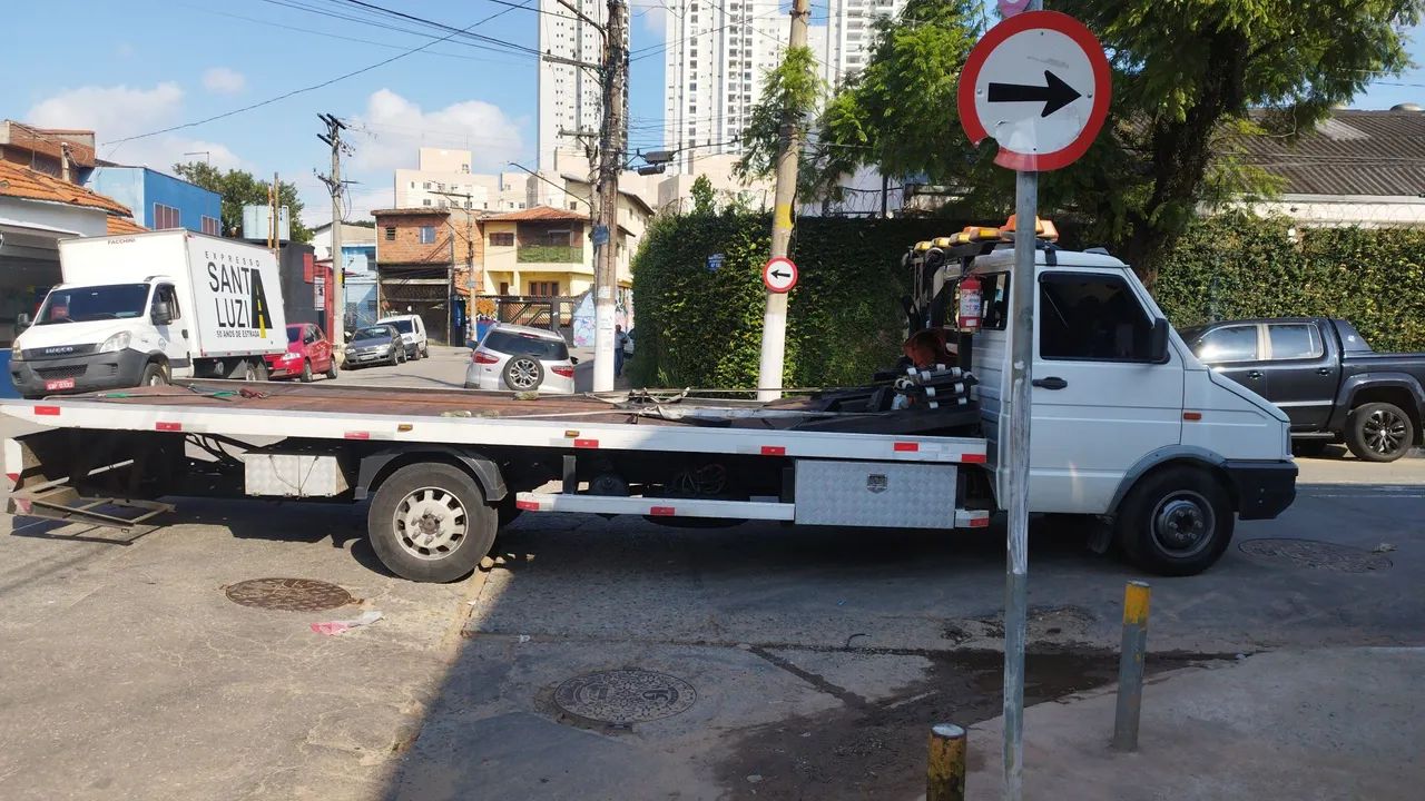 Iveco plataforma guincho - Foto 2