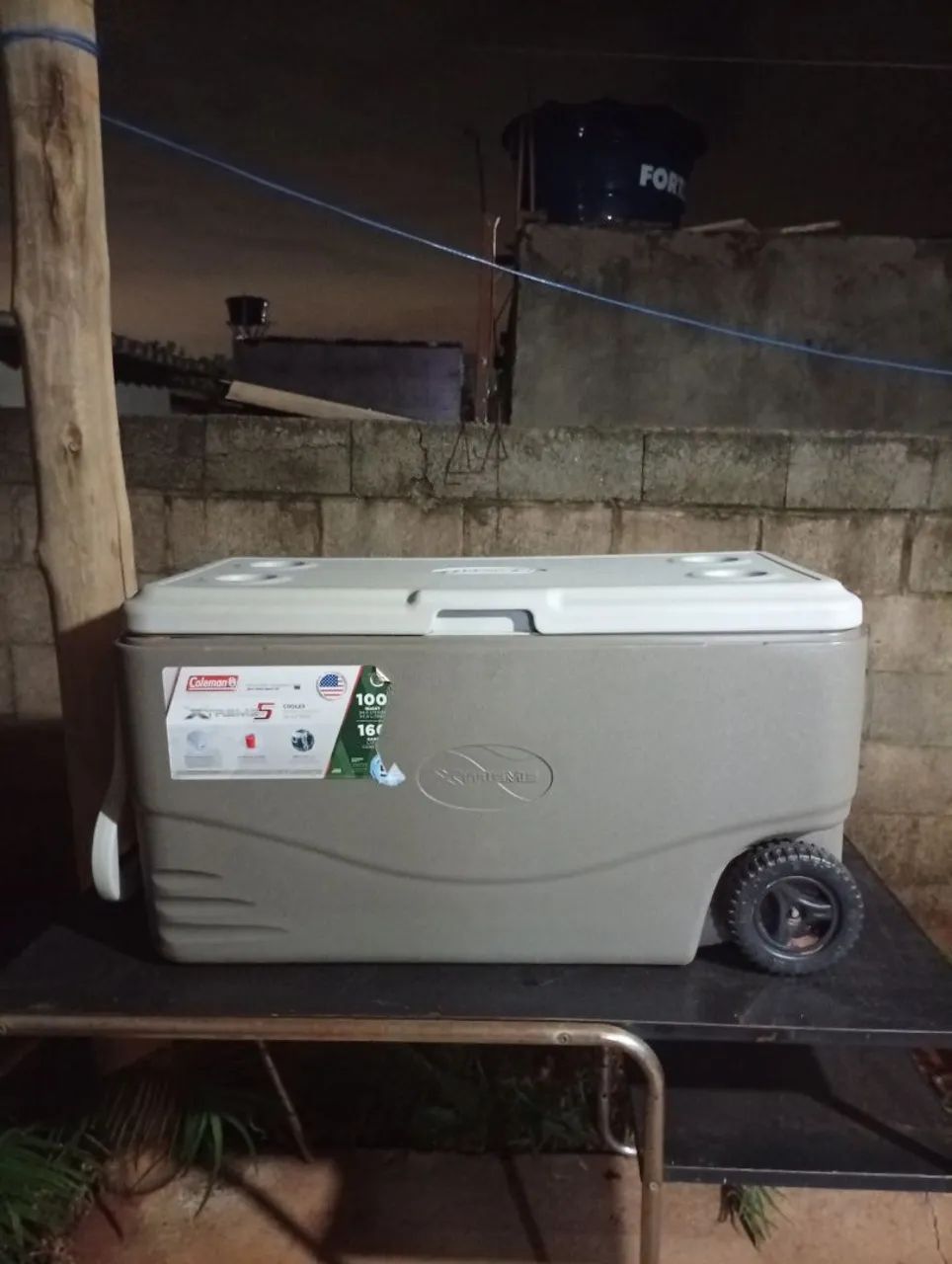 Cooler 100 litros  coleman