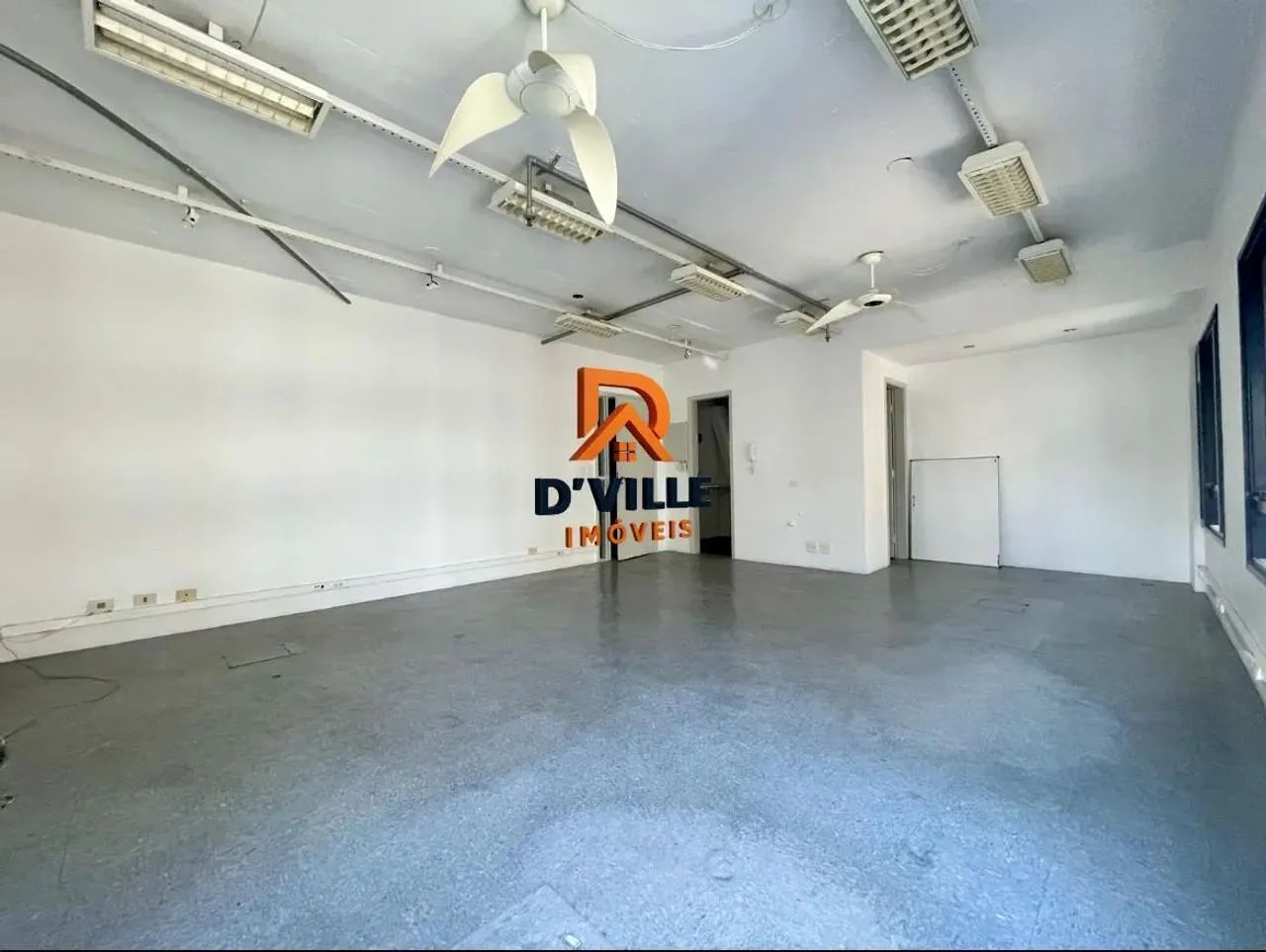 Sala Comercial para Venda em São Paulo, Pinheiros, 1 banheiro, 1 vaga
