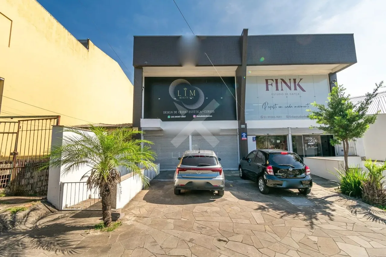 Loja comercial de 275 m2 no bairro Vila Jardim!
