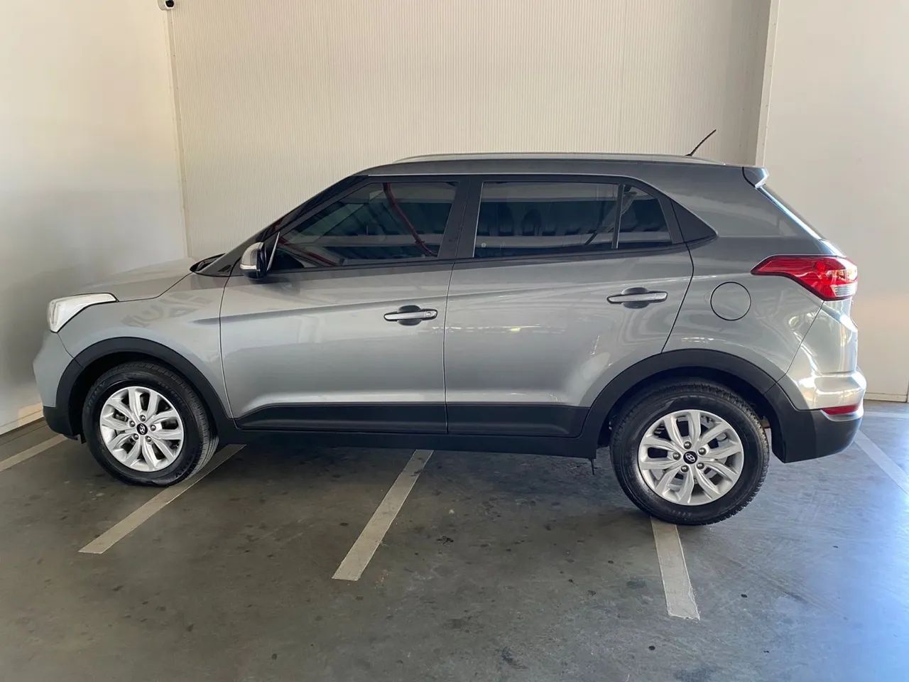 Creta Automática IMPECÁVEL 
