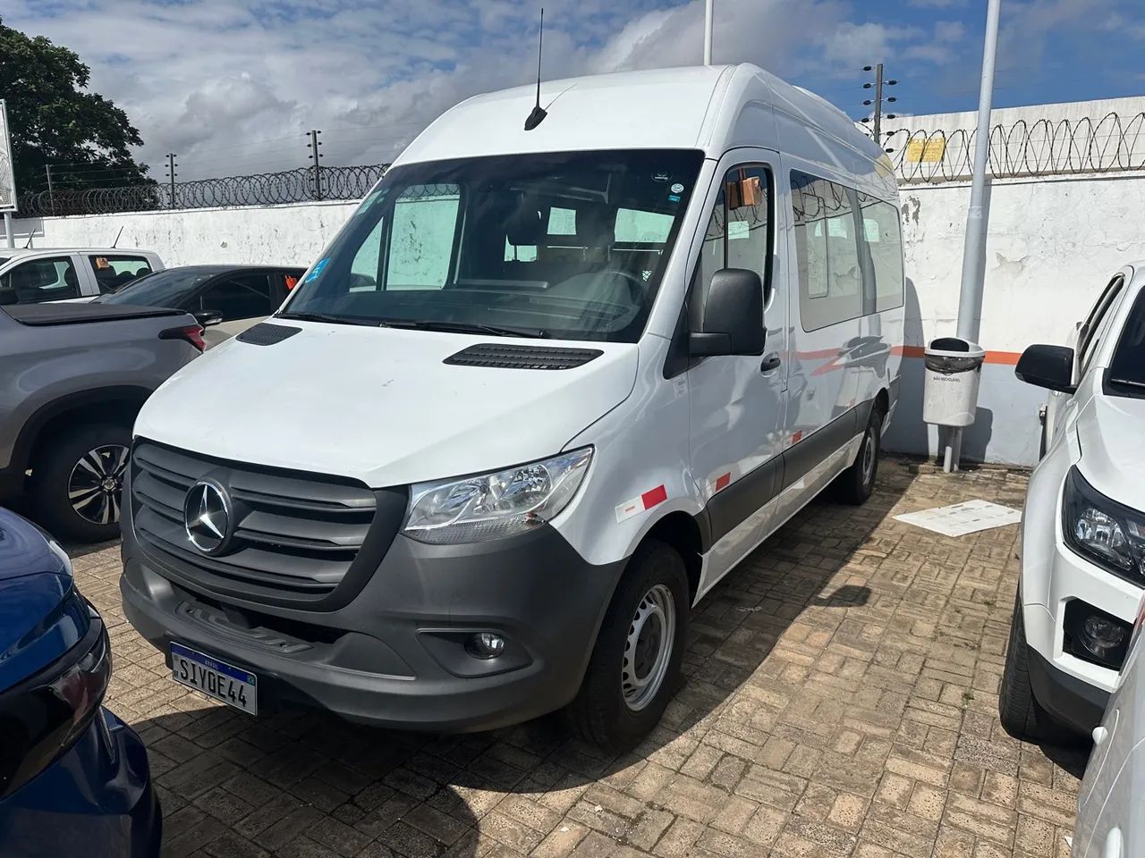 Sprinter Van 417 16L Diesel 2.0 2023/2024