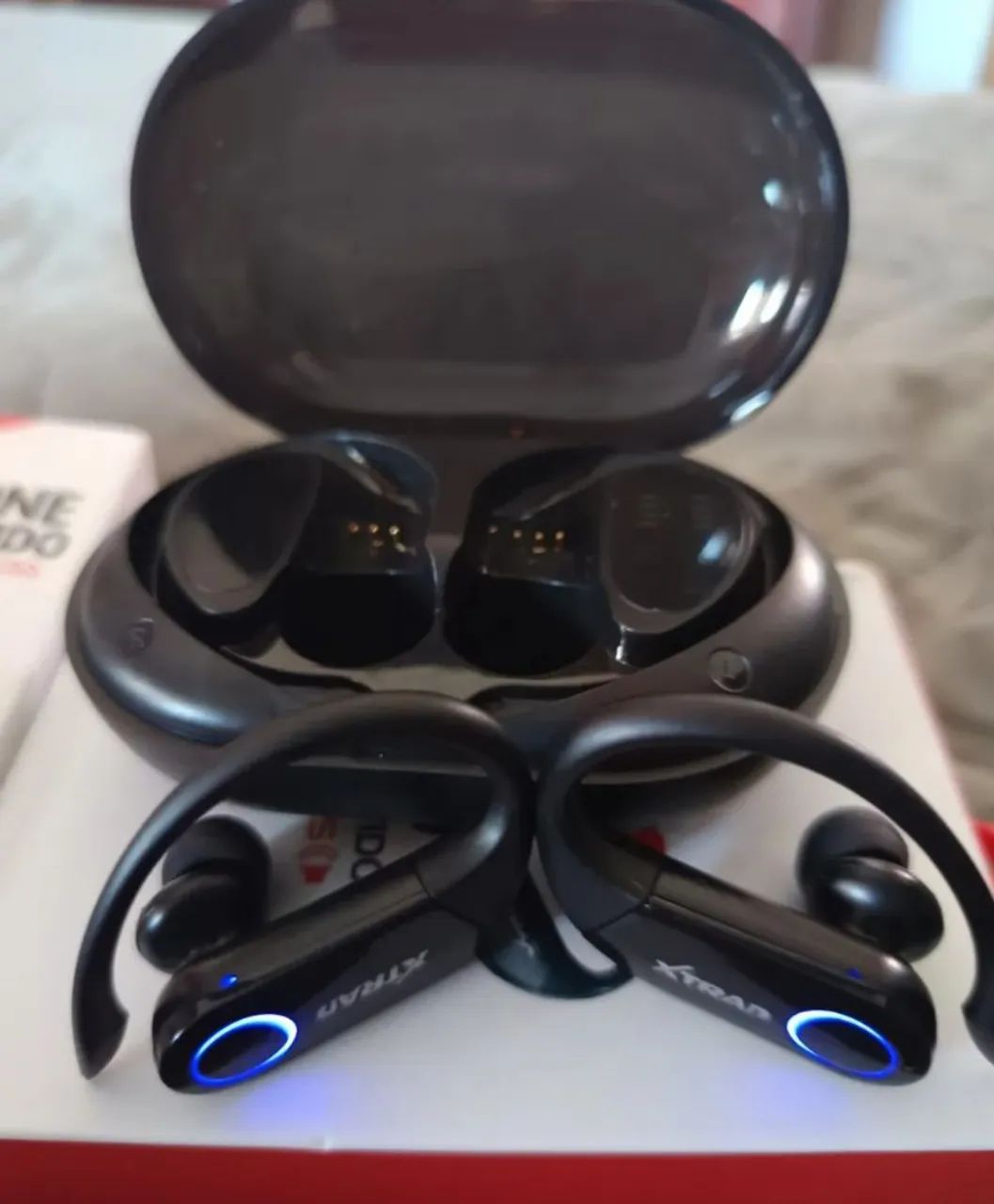 Fone de ouvido sem fio bluetooth Xtrad 