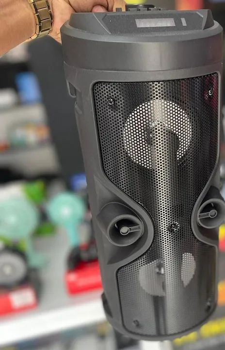 Caixa de som Bluetooth com leds RGB modelo a grande - Foto 4