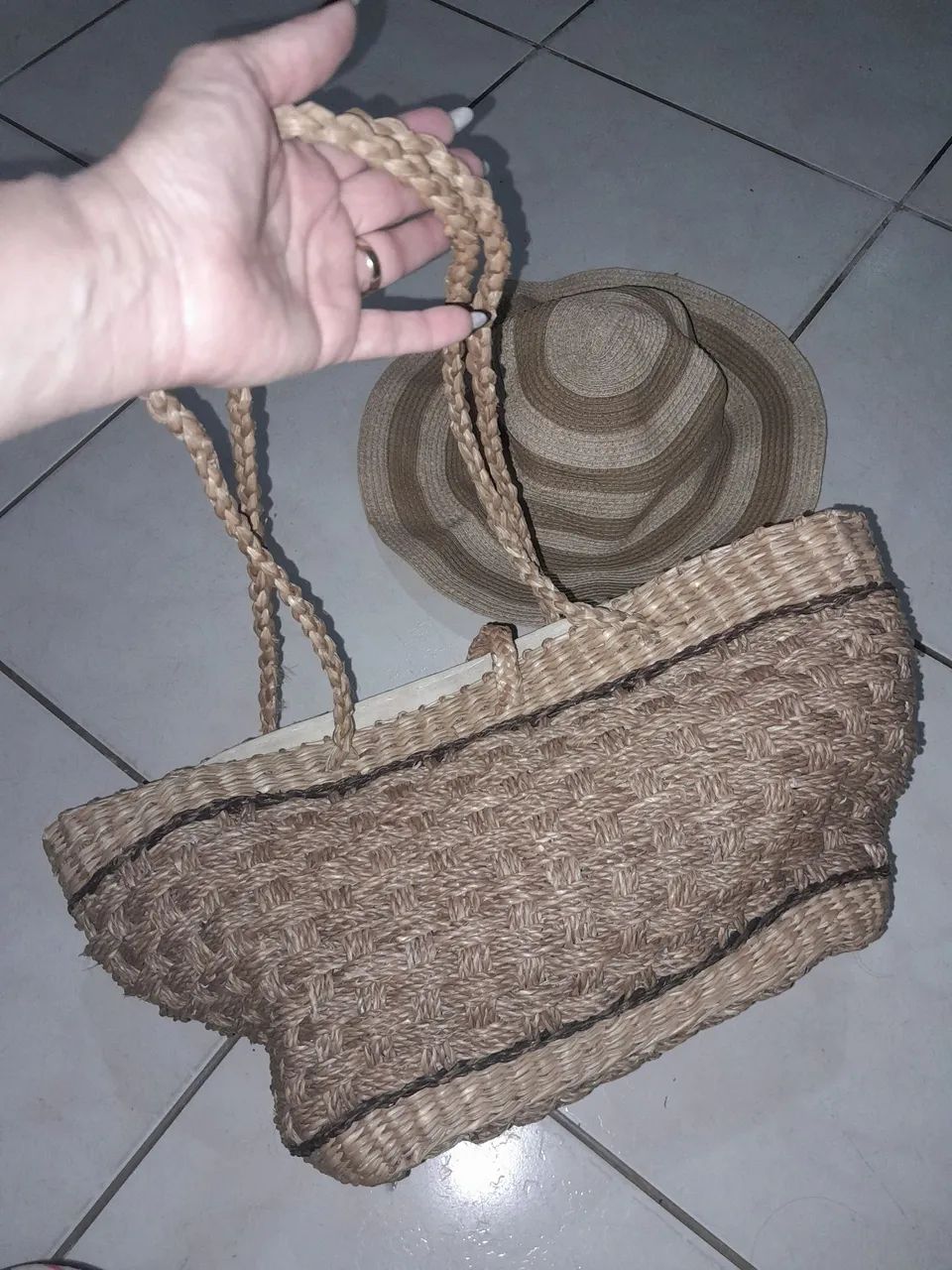 Bolsa de palha artesanal com chapéu - Foto 2