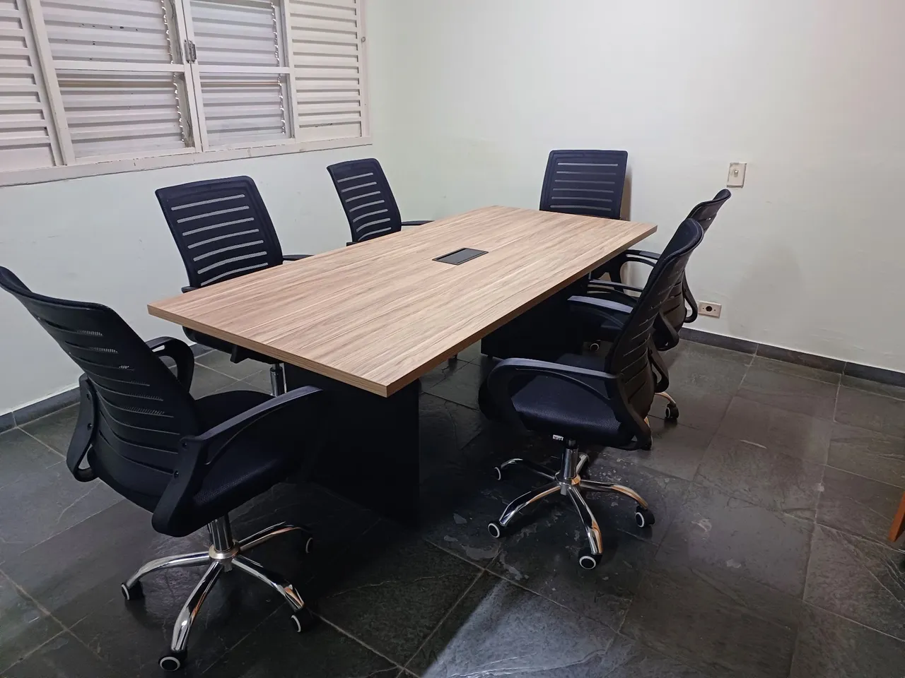 Mesa para reunião