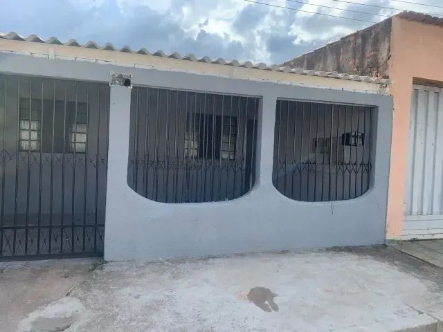 CASA RECEM REFORMADA, EM PERFEITO ESTADO!!