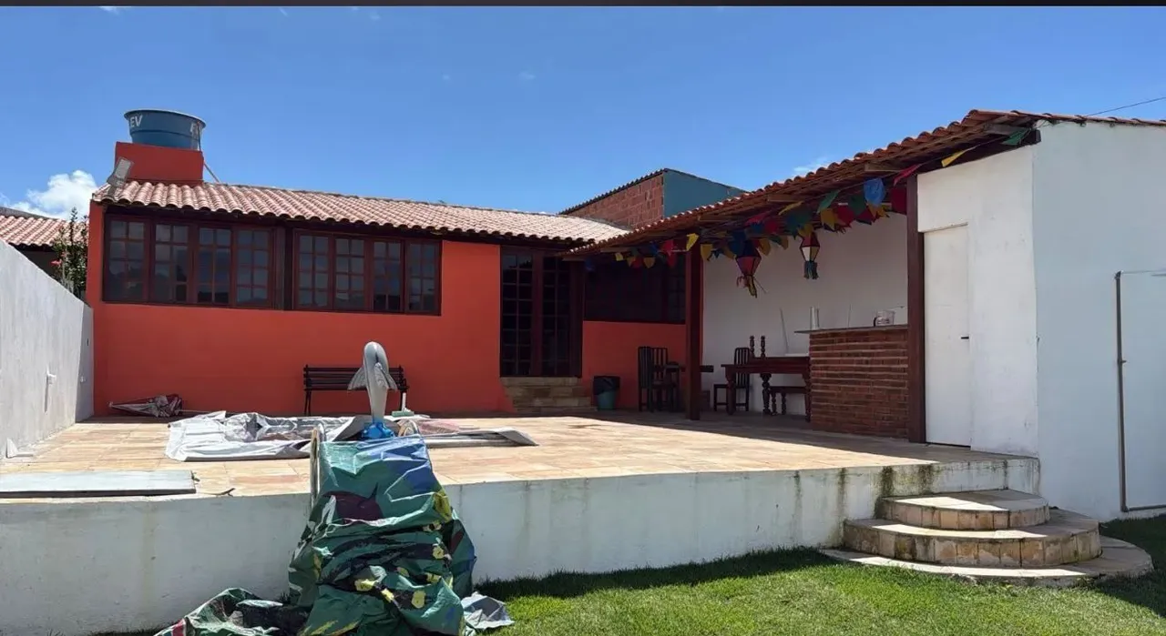 Chácaral a venda com 600 metros 4 quartos em Mandacaru - Gravatá - PE