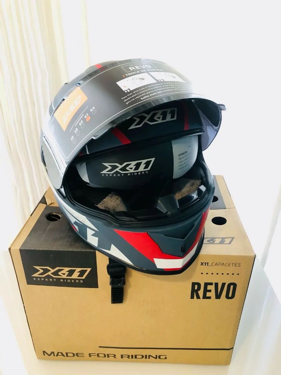 Capacete X11 Revo