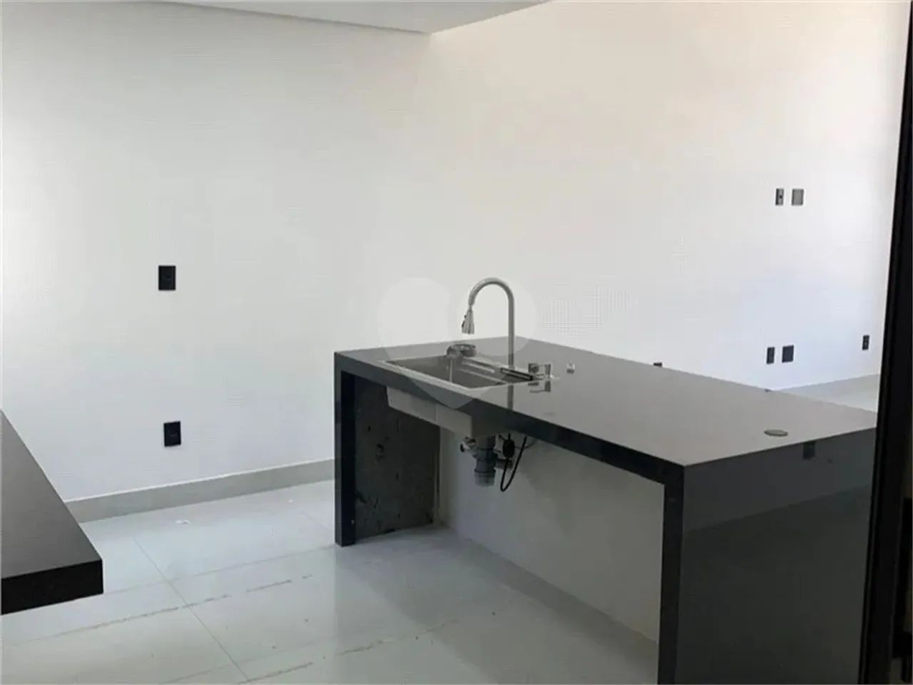 Casa à venda com 3 quartos, sendo 1 suíte, no condomínio Terras de São Francisco, Sorocaba - Foto 6