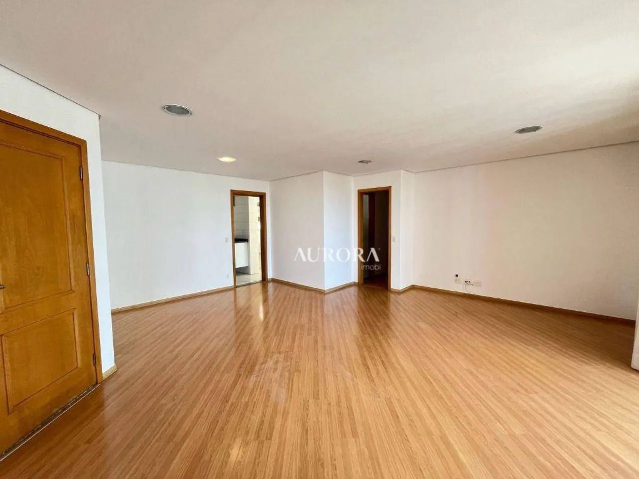 Apartamento para Locação no Edifício Solar Rivera - Gleba Palhano - R$ 5.000,00/mês - Foto 3