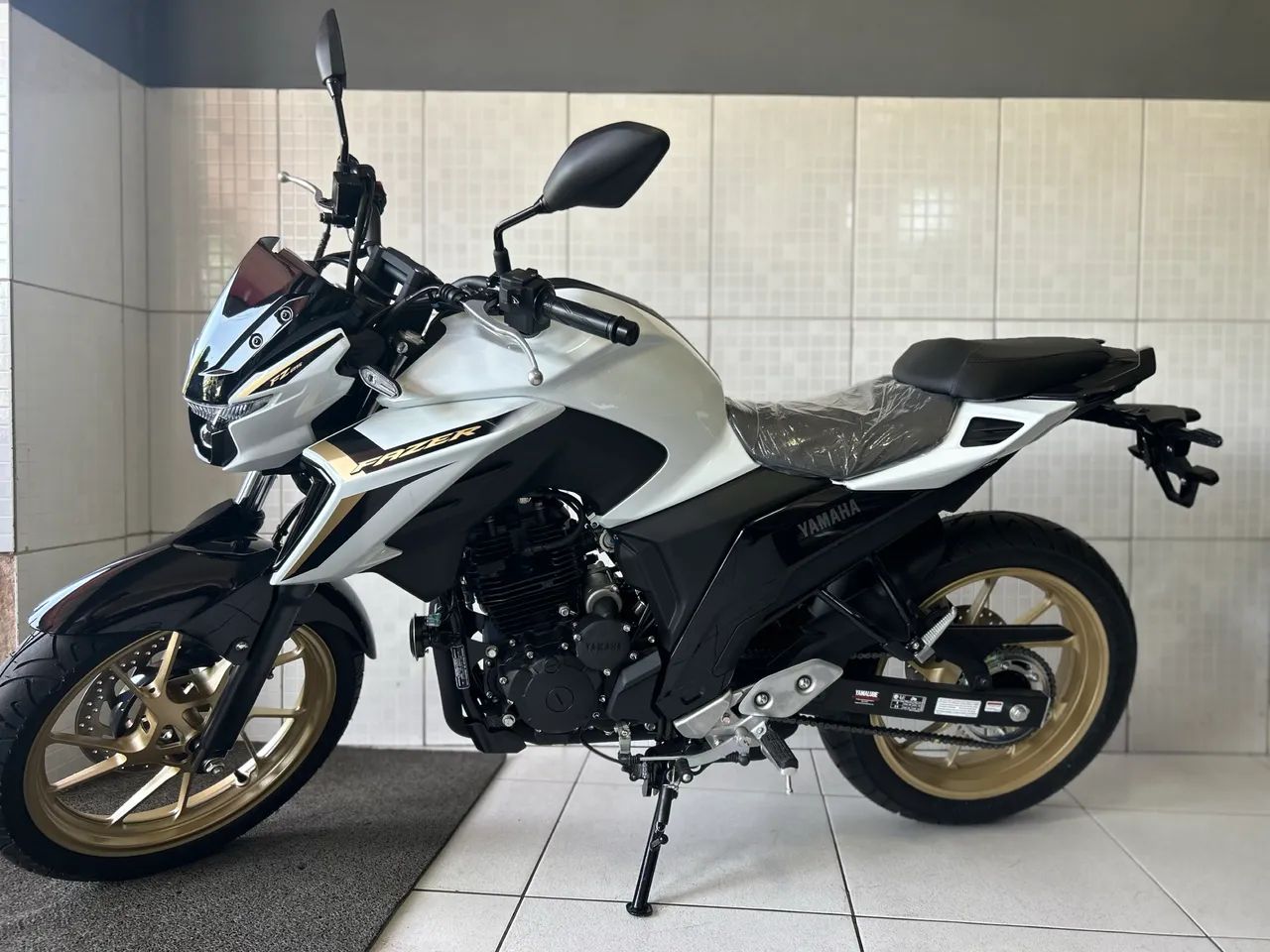 Fazer 250 0km emplacada  - Foto 2