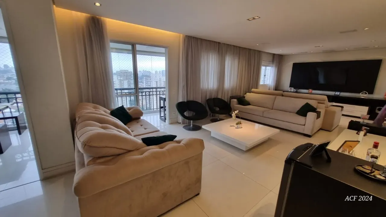 Condomínio Paradiso Vila Romana - Andar alto com vista livre.